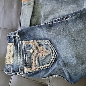 Rock Revival easy skinny jeans